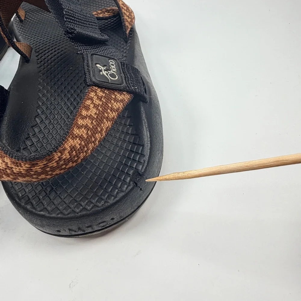 Chaco Mens 10 Z1 Classic Athletic Sandals Brown Geometric Vibram Sole Classic